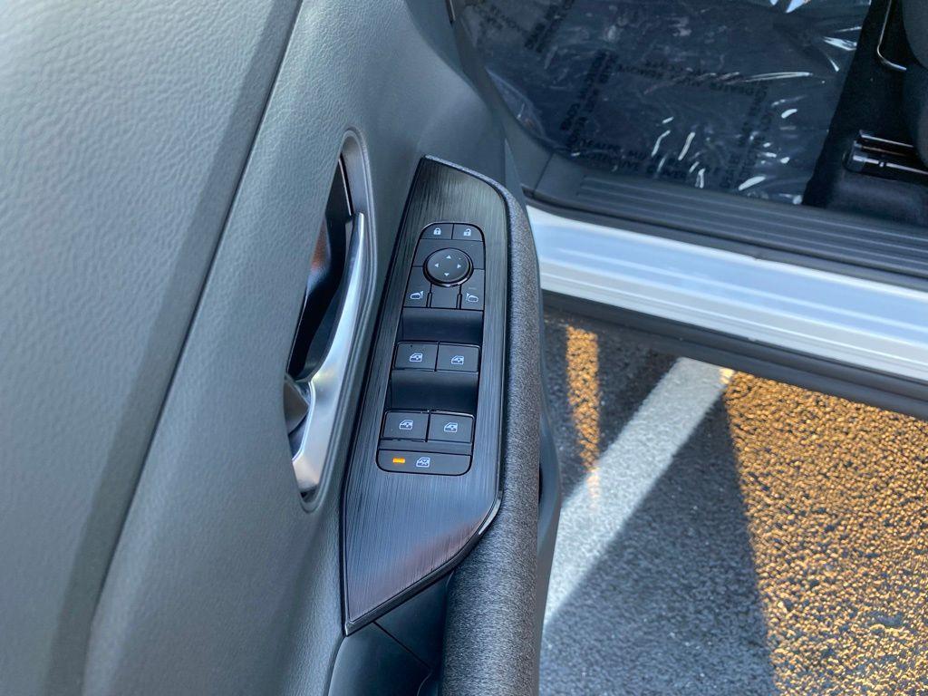 new 2026 Nissan Kicks car, priced at $24,974