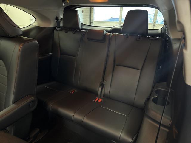 used 2022 Toyota Highlander car, priced at $34,995