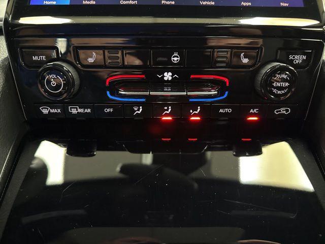 used 2024 Jeep Grand Cherokee car, priced at $37,995