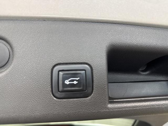 used 2022 Chevrolet Equinox car, priced at $19,995