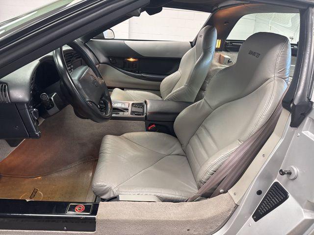 used 1996 Chevrolet Corvette car, priced at $15,995