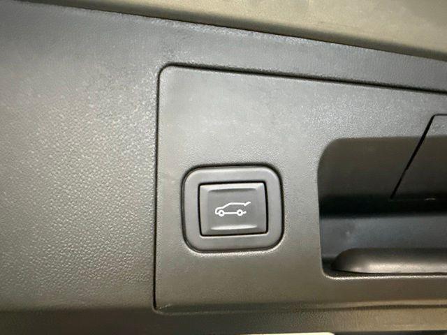used 2024 Cadillac XT5 car, priced at $33,345