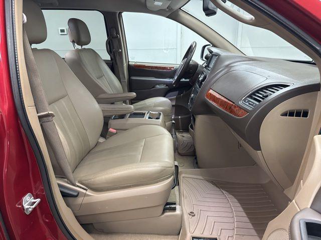 used 2016 Chrysler Town & Country car, priced at $10,995