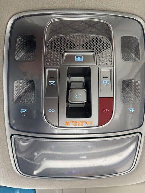 used 2025 Genesis G90 car, priced at $69,995