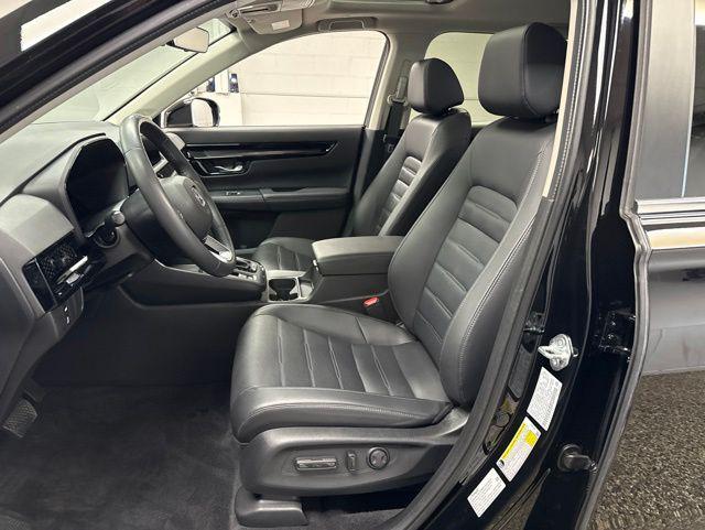 used 2023 Honda CR-V car, priced at $28,995