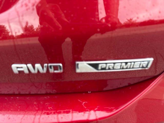 used 2018 Chevrolet Equinox car, priced at $15,303
