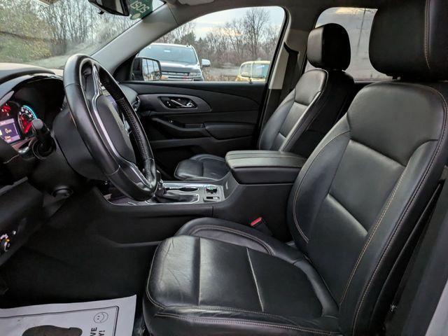 used 2021 Chevrolet Traverse car, priced at $31,995