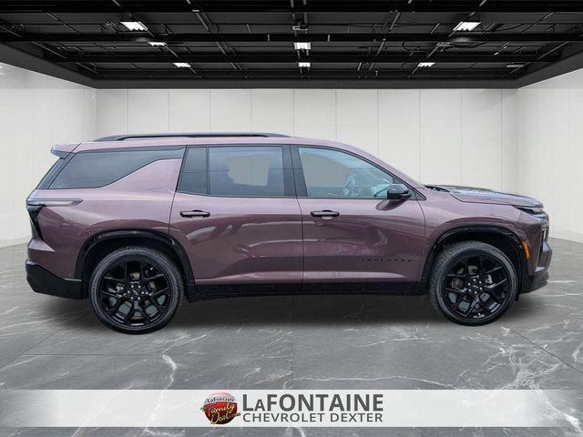 used 2024 Chevrolet Traverse car, priced at $47,995
