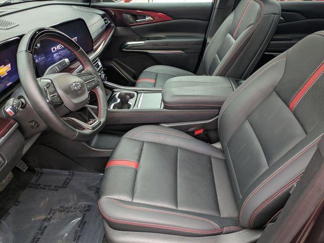 used 2024 Chevrolet Traverse car, priced at $47,995