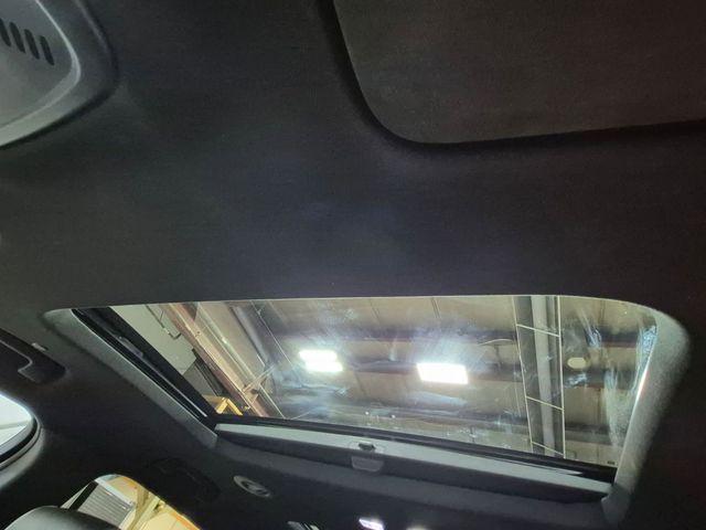 used 2023 Chevrolet Traverse car, priced at $35,495