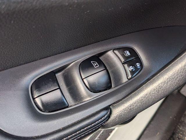 used 2018 Nissan Rogue car, priced at $13,215