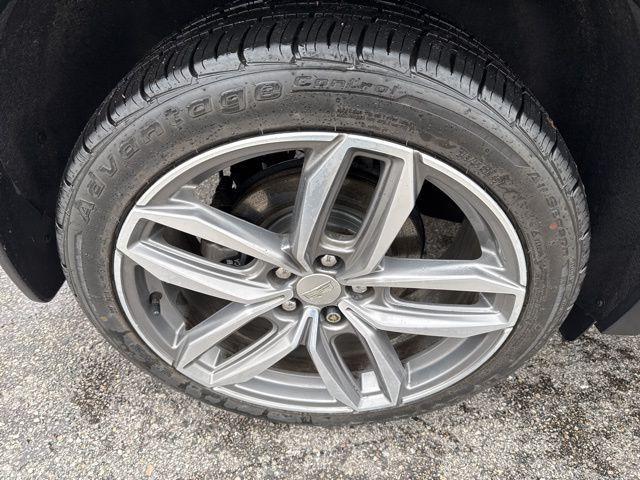 used 2019 Cadillac XT4 car, priced at $21,495