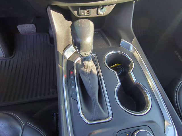 used 2023 Chevrolet Traverse car, priced at $32,223