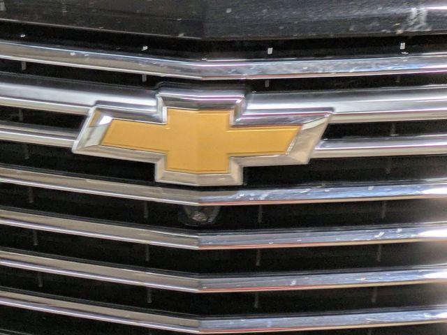 used 2022 Chevrolet Traverse car, priced at $35,395