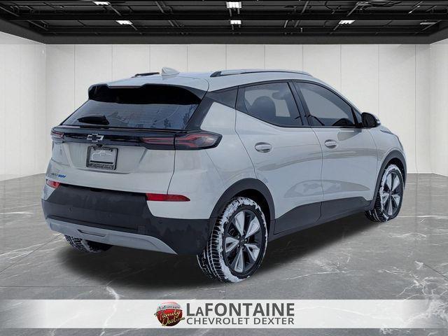 used 2022 Chevrolet Bolt EUV car, priced at $14,995