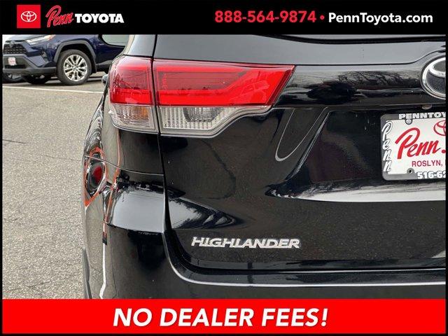 used 2017 Toyota Highlander car, priced at $22,502