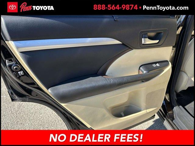 used 2015 Toyota Highlander car, priced at $17,888