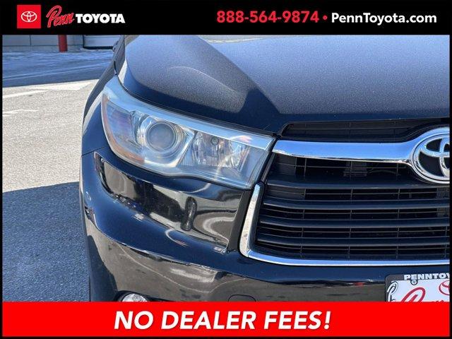 used 2015 Toyota Highlander car, priced at $17,888