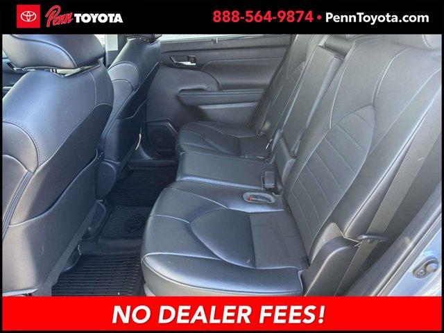 used 2021 Toyota Highlander car, priced at $28,843