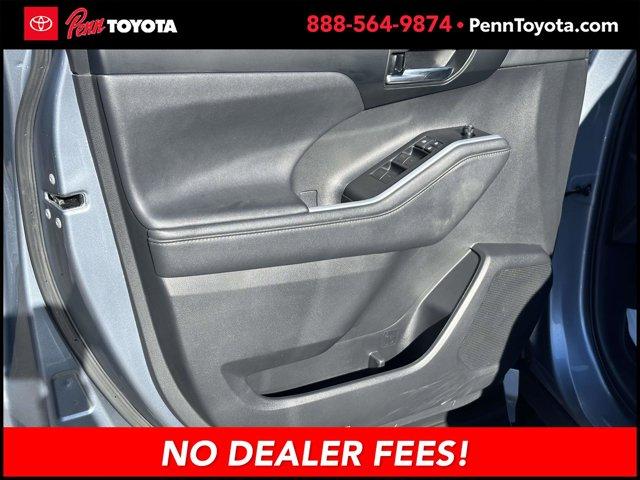 used 2021 Toyota Highlander car, priced at $28,843
