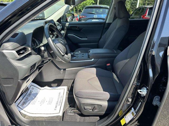 used 2023 Toyota Highlander car, priced at $32,669