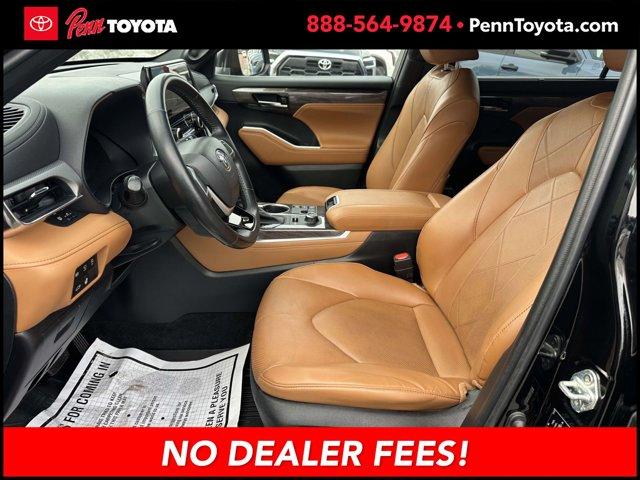 used 2023 Toyota Highlander car, priced at $40,847