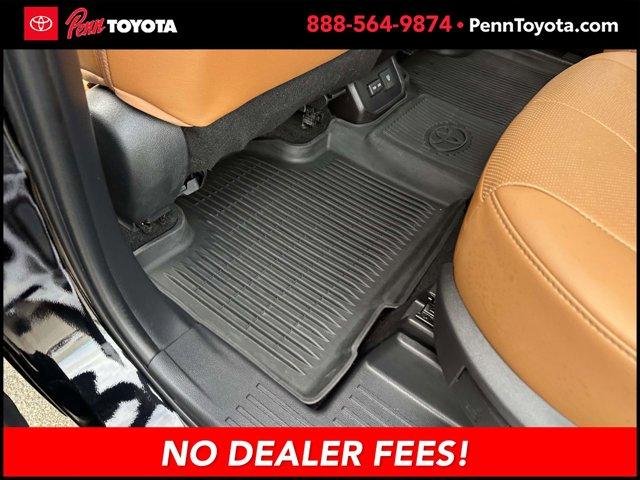 used 2023 Toyota Highlander car, priced at $40,847