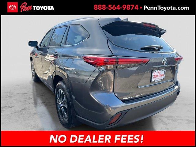 used 2023 Toyota Highlander car, priced at $39,407