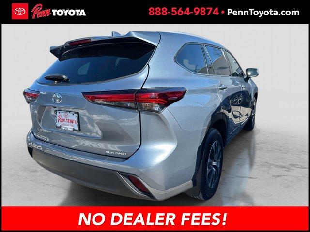 used 2022 Toyota Highlander car, priced at $30,428