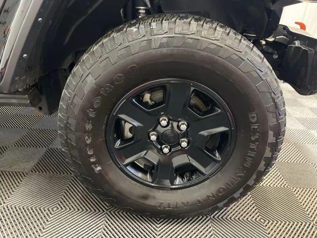 used 2022 Jeep Gladiator car, priced at $32,755