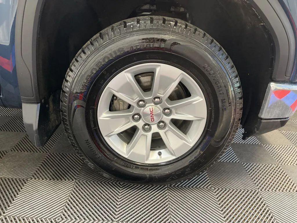 used 2023 GMC Sierra 1500 car, priced at $35,888