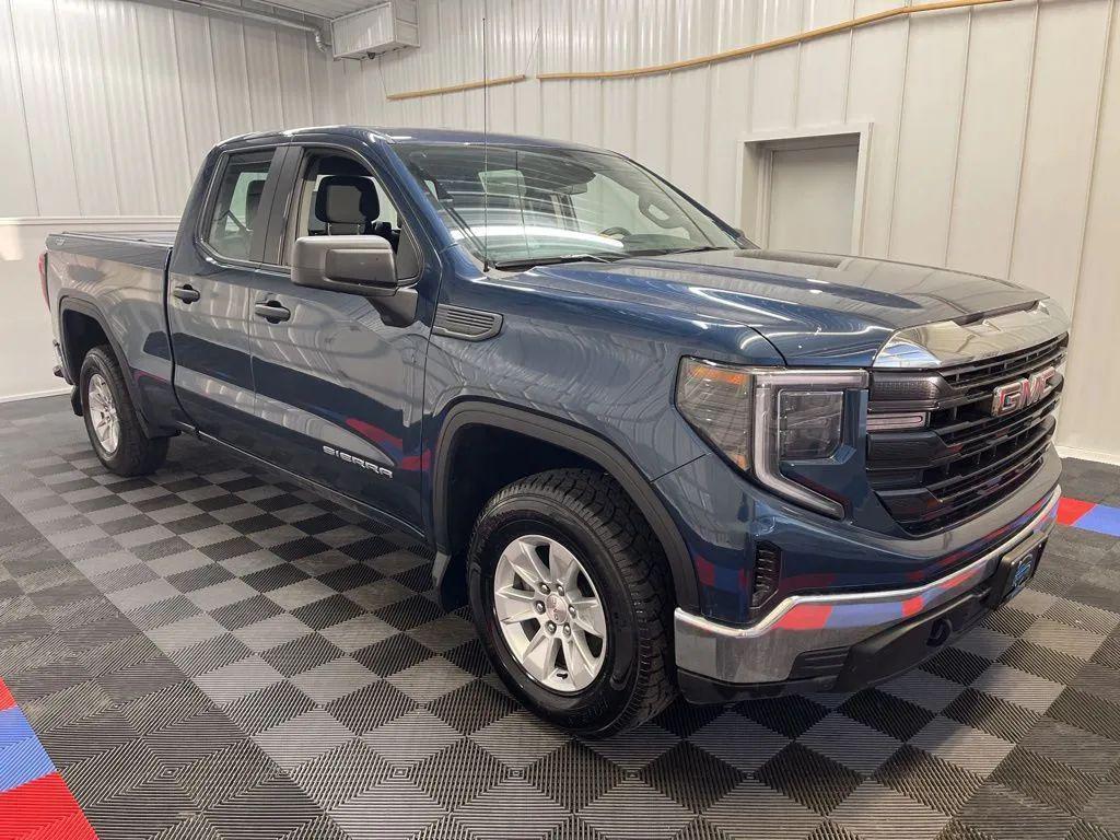 used 2023 GMC Sierra 1500 car, priced at $35,888