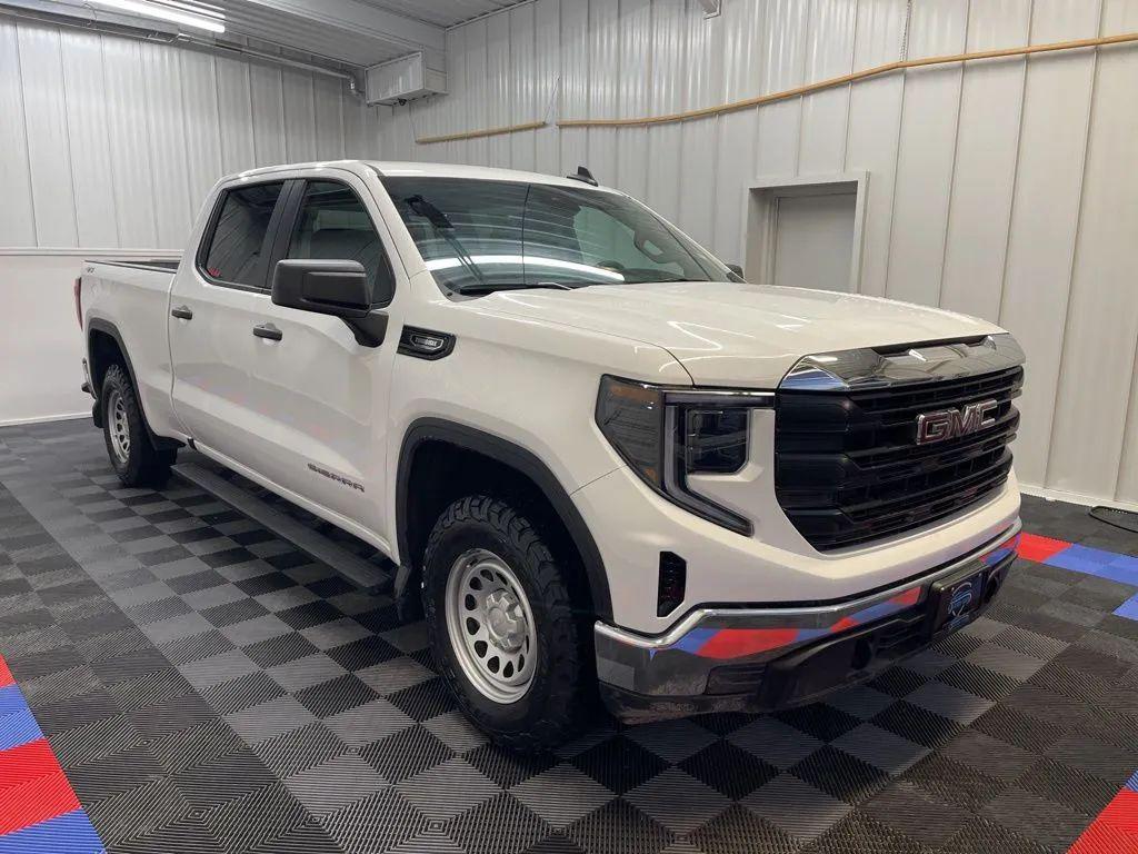 used 2025 GMC Sierra 1500 car, priced at $40,888