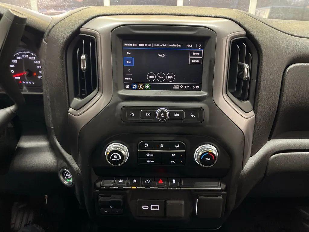 used 2025 GMC Sierra 1500 car, priced at $40,888