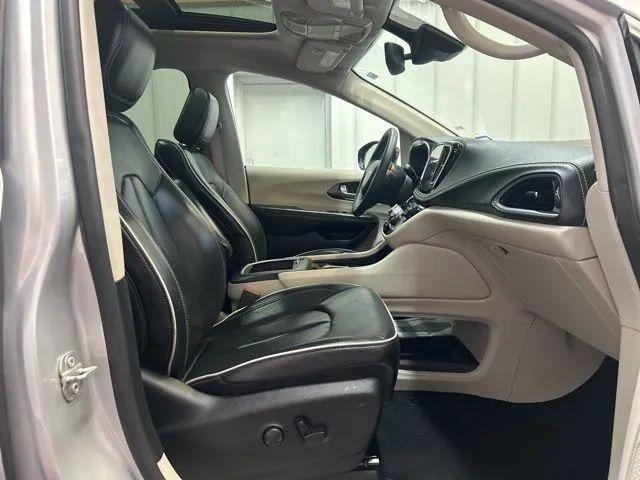 used 2024 Chrysler Pacifica car, priced at $33,998