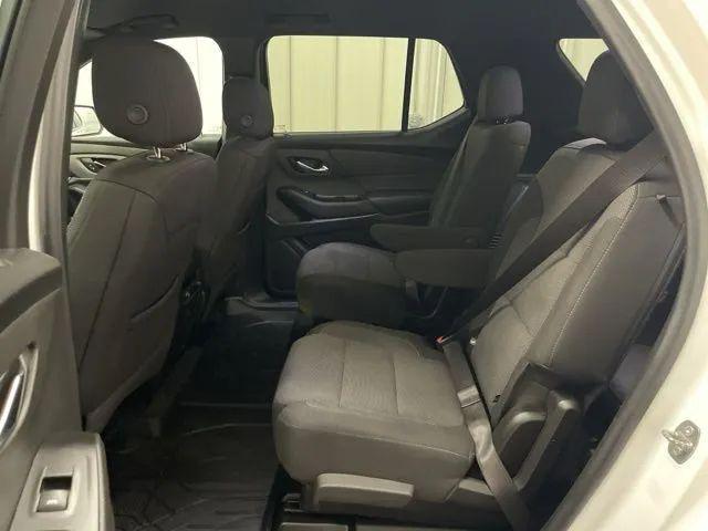 used 2023 Chevrolet Traverse car, priced at $23,998