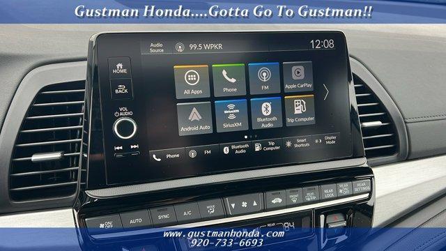 new 2026 Honda Odyssey car, priced at $42,027
