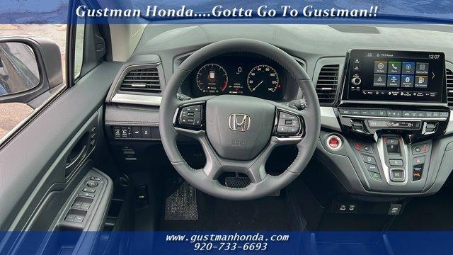 new 2026 Honda Odyssey car, priced at $42,027