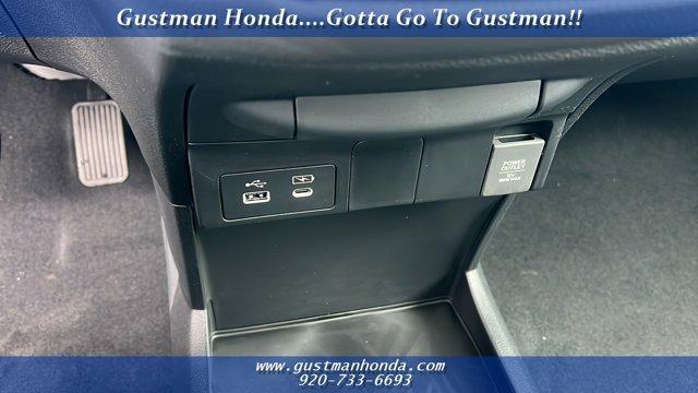 new 2026 Honda Odyssey car, priced at $42,027