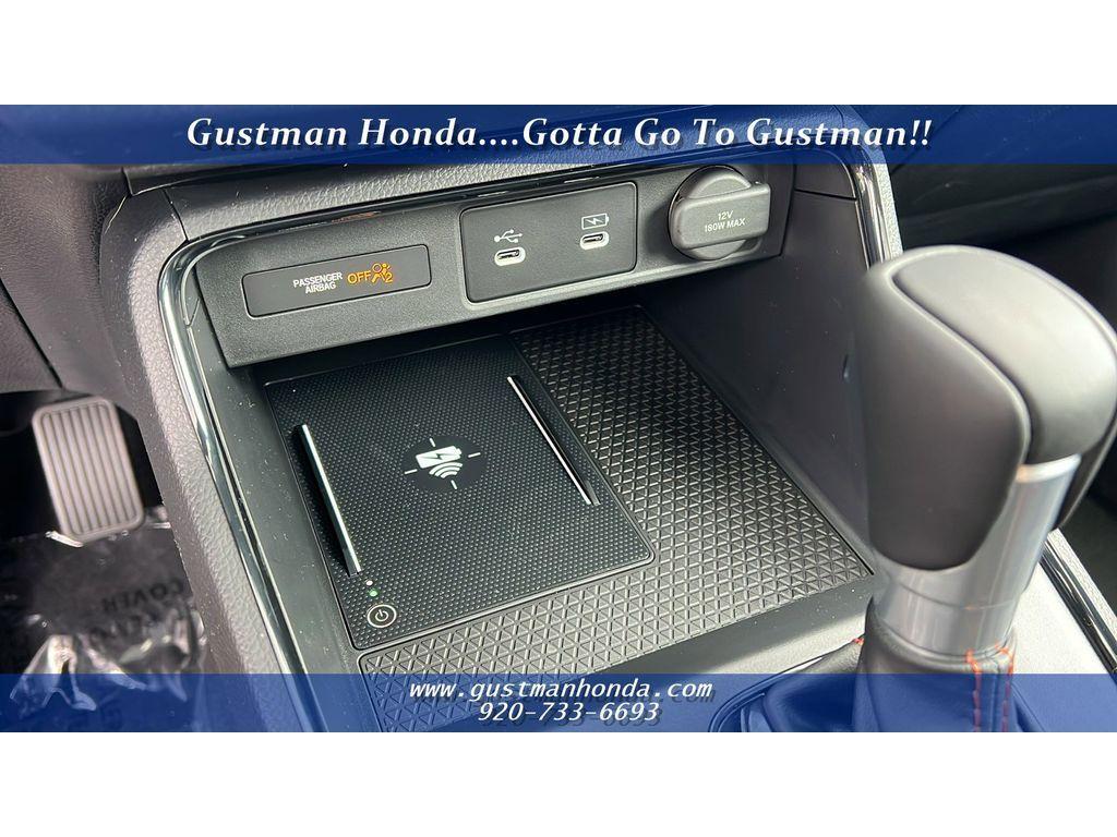 new 2026 Honda CR-V Hybrid car, priced at $39,901