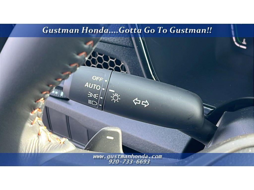 new 2026 Honda CR-V Hybrid car, priced at $39,962