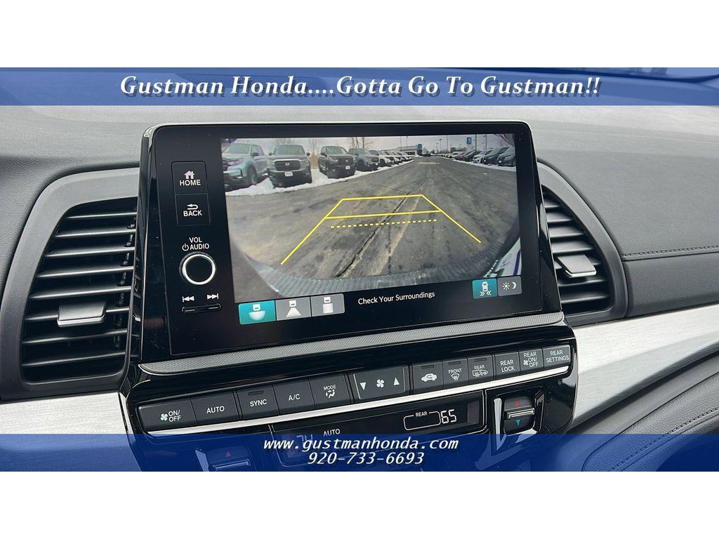 new 2026 Honda Odyssey car, priced at $42,027