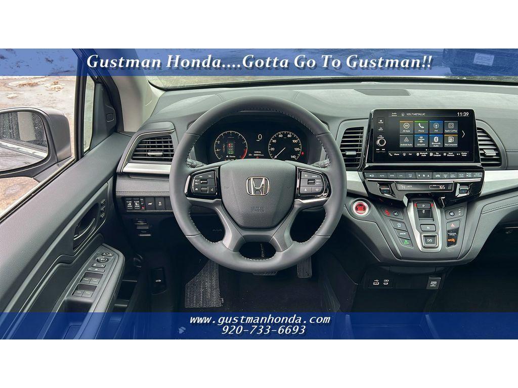 new 2026 Honda Odyssey car, priced at $42,027