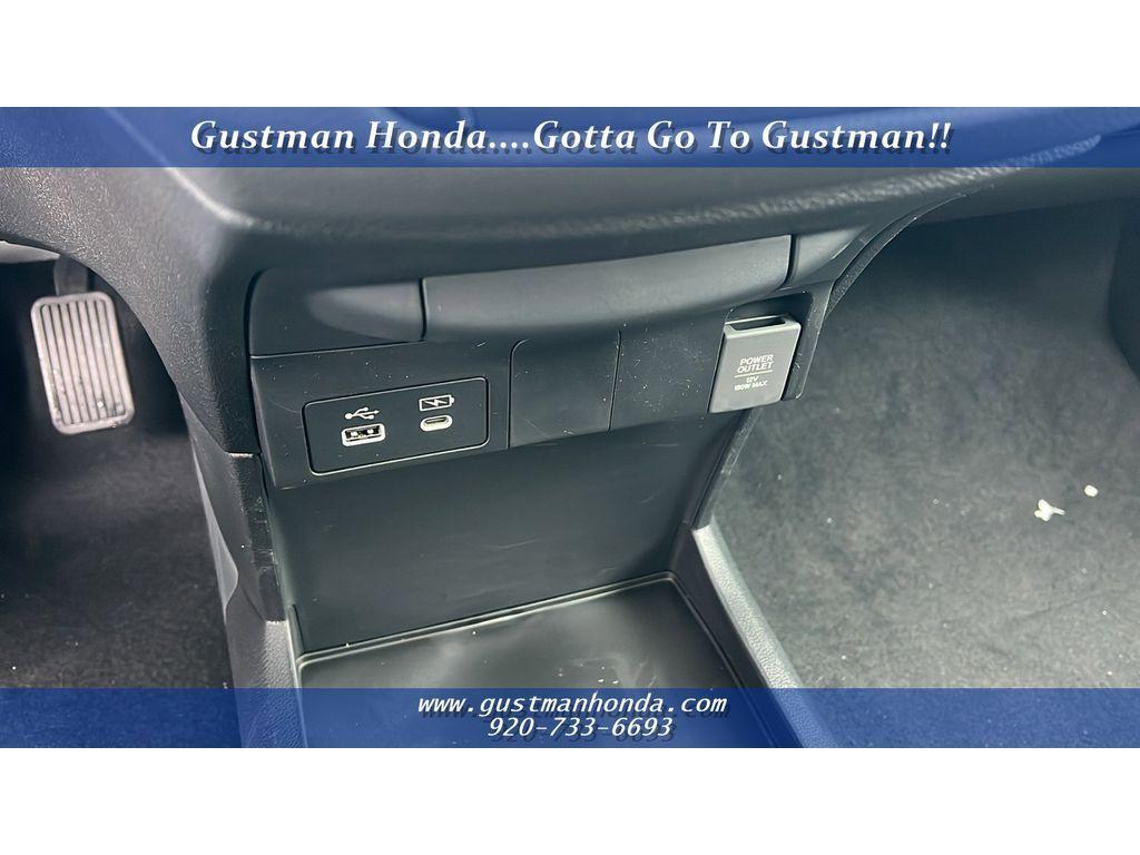 new 2026 Honda Odyssey car, priced at $42,027