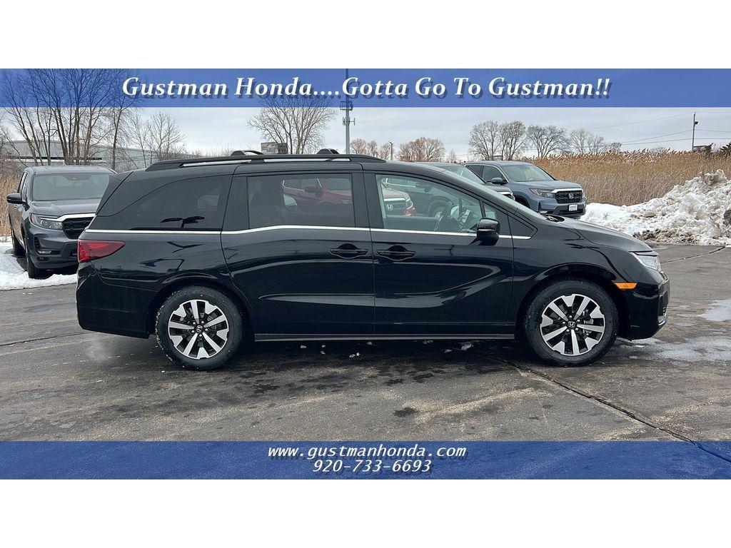 new 2026 Honda Odyssey car, priced at $42,027