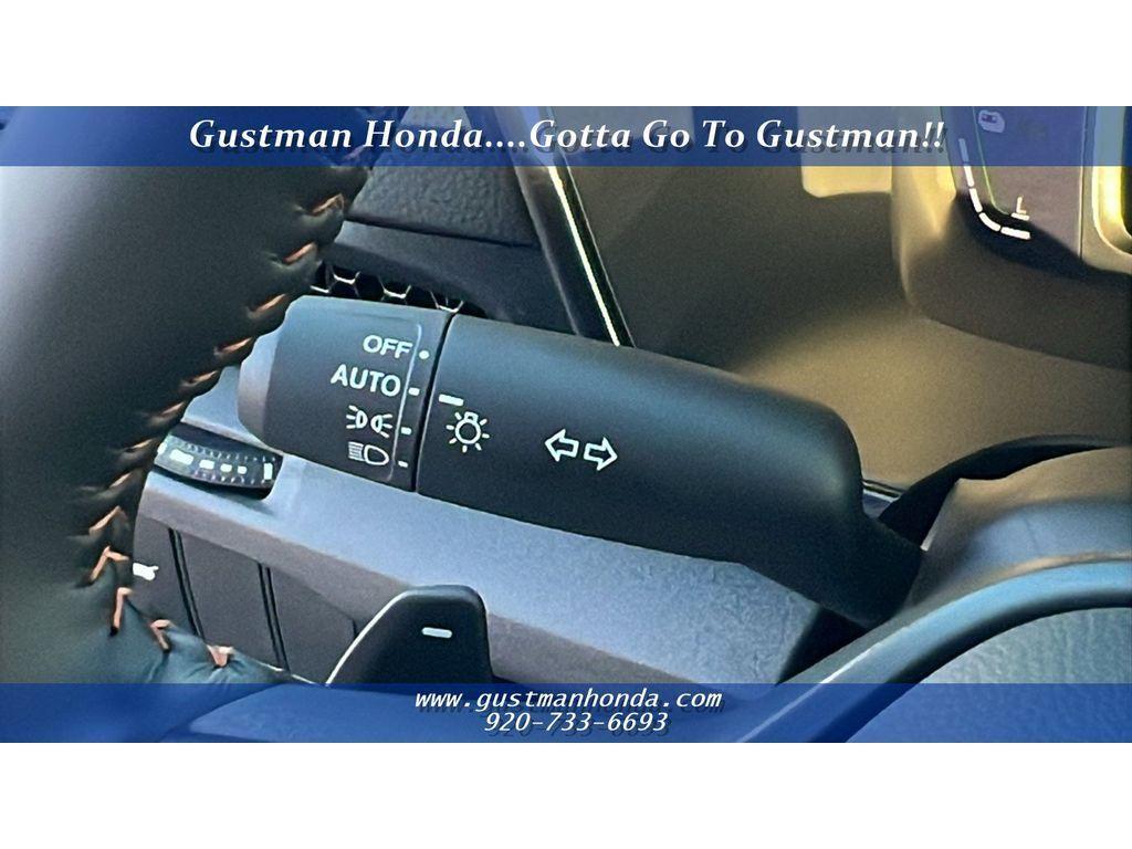 new 2026 Honda CR-V Hybrid car, priced at $39,479