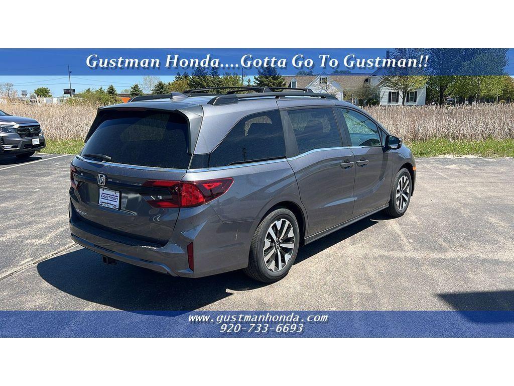 new 2026 Honda Odyssey car, priced at $42,527