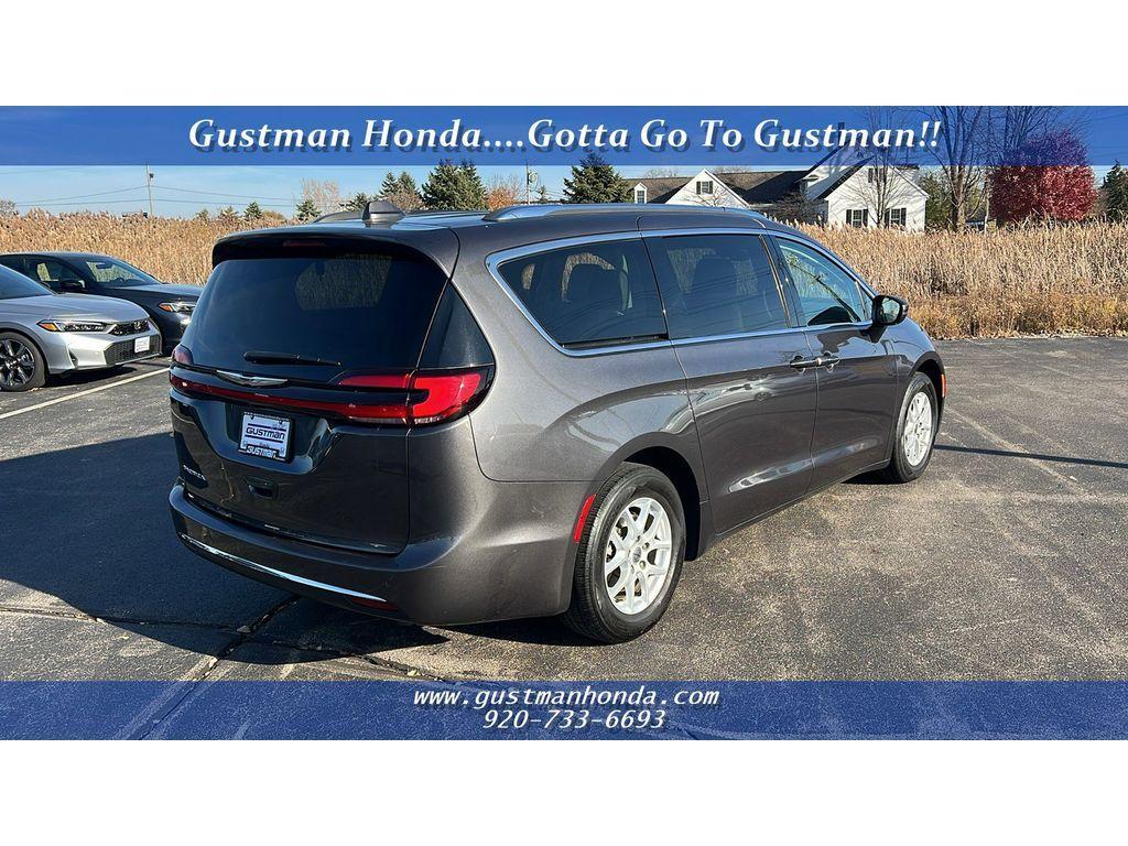 used 2021 Chrysler Pacifica car, priced at $17,748