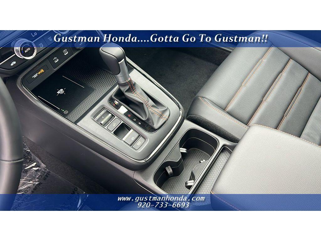 new 2026 Honda CR-V Hybrid car, priced at $39,901