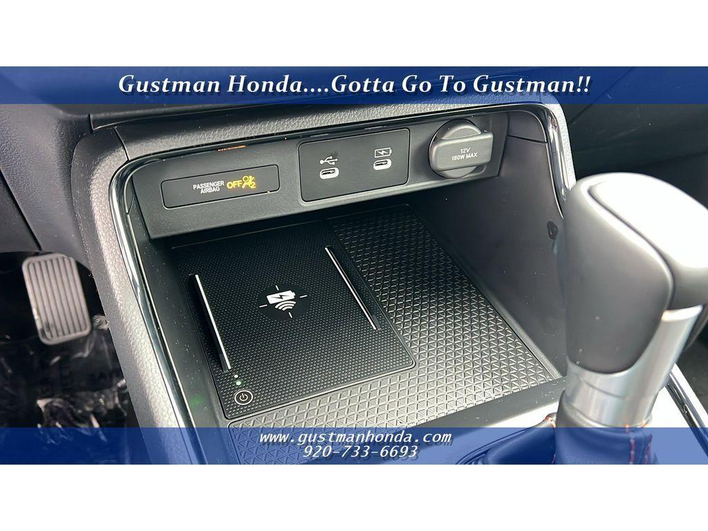 new 2026 Honda CR-V Hybrid car, priced at $39,901